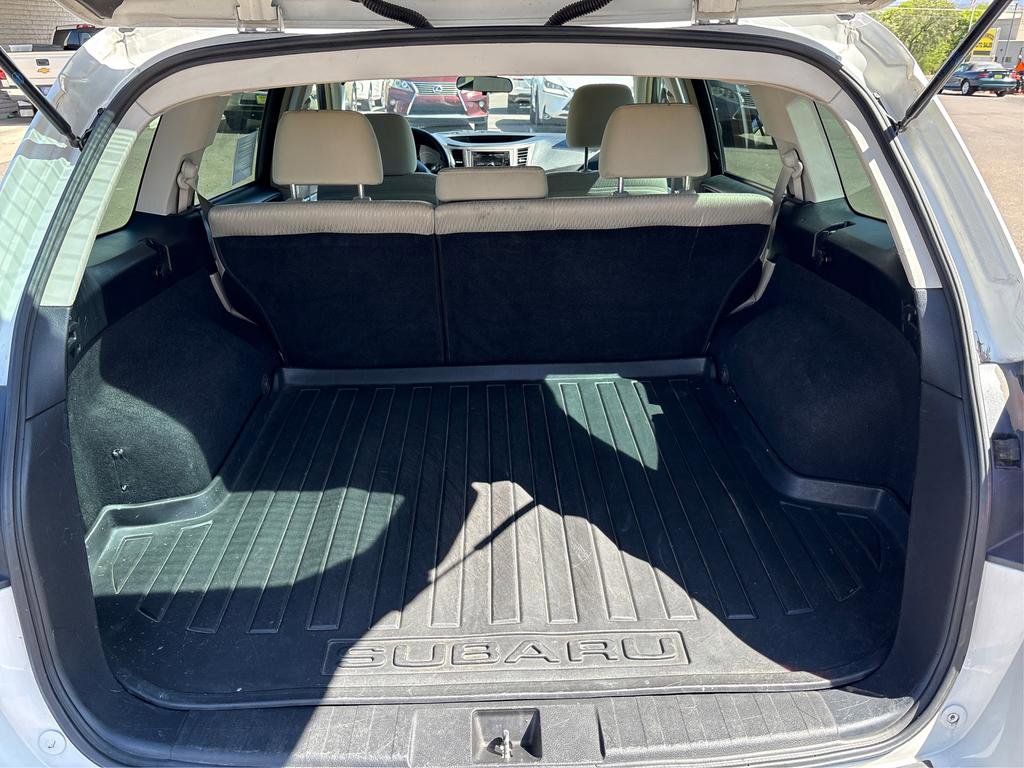 Used 2012 Subaru Outback 2.5i w/ Alloy Wheel Pkg AWD/4WD image 36