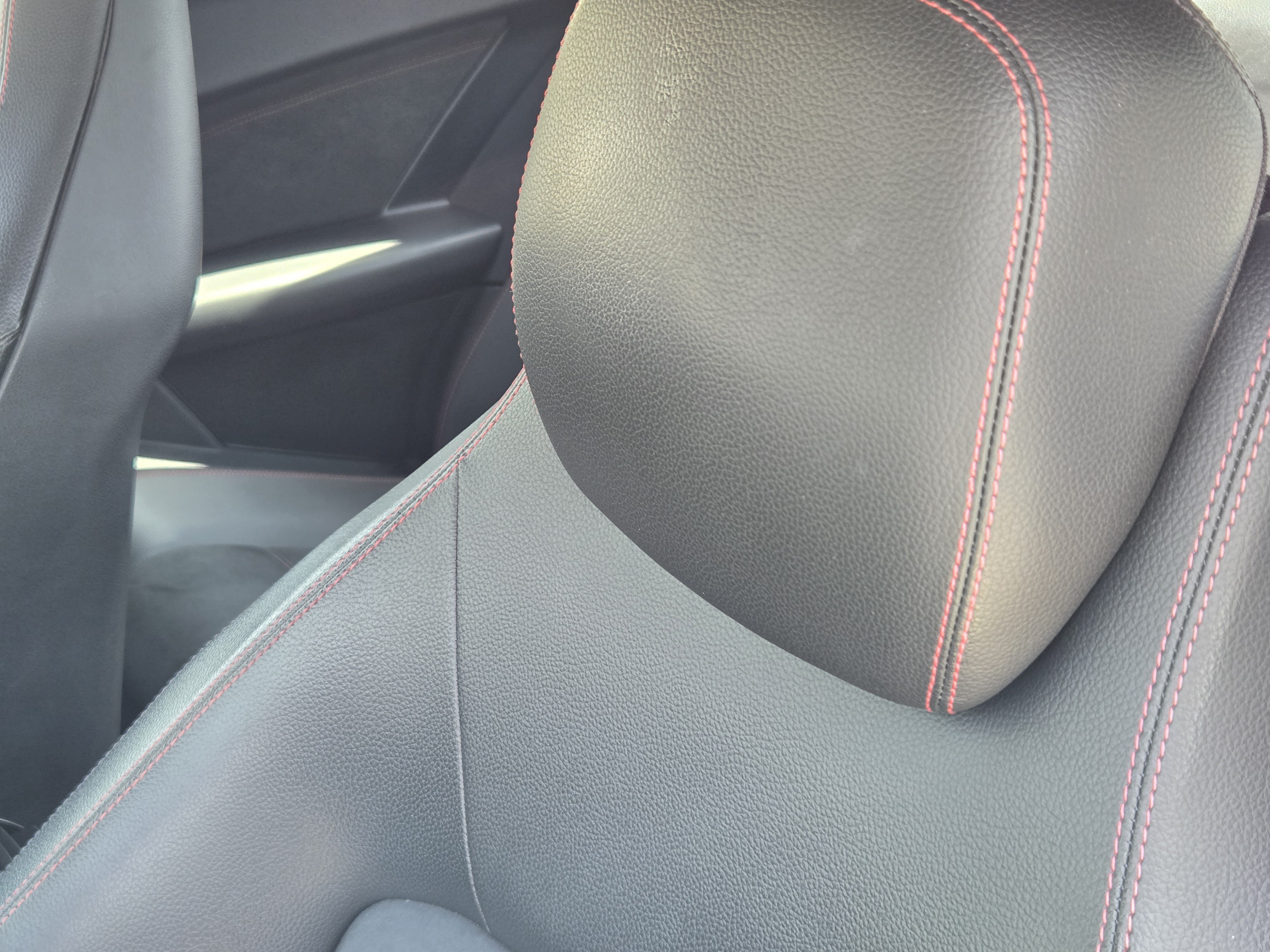 Used 2013 Mercedes-Benz C 250 Coupe image 32