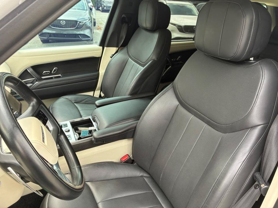 Certified 2022 Land Rover Range Rover Long Wheelbase SE AWD/4WD image 30