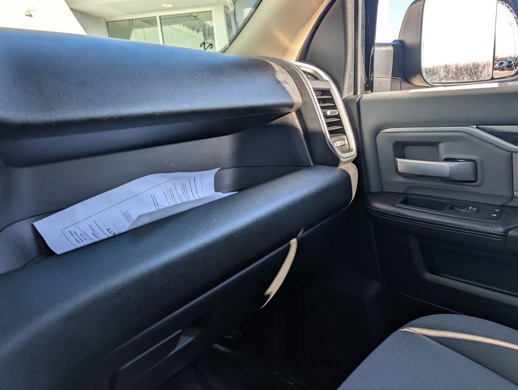 Used 2019 RAM 2500 Big Horn image 29