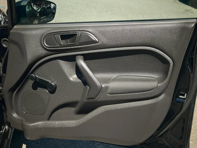 Used 2016 Ford Fiesta S FWD image 27