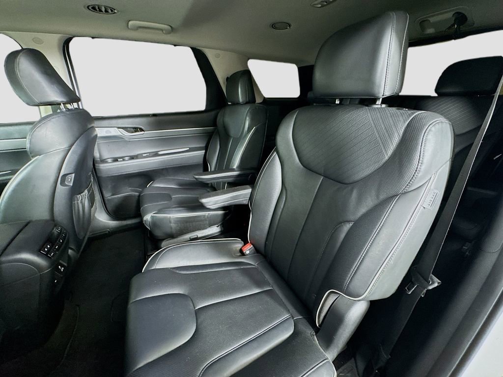 Used 2023 Hyundai Palisade SEL w/ Premium Package FWD image 26