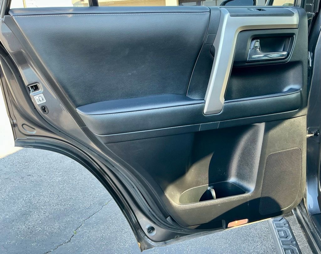 Used 2022 Toyota 4Runner SR5 Premium w/ Moonroof Package image 32