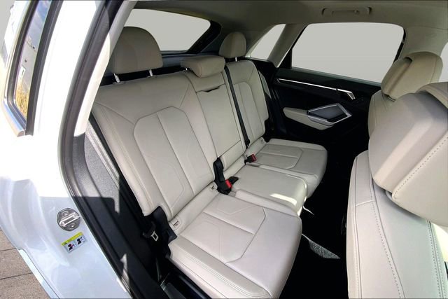 Certified 2024 Audi Q3 2.0T Premium AWD/4WD image 19