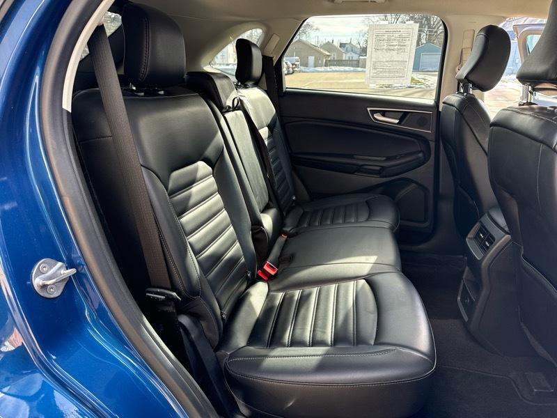 Used 2024 Ford Edge SEL AWD/4WD image 21