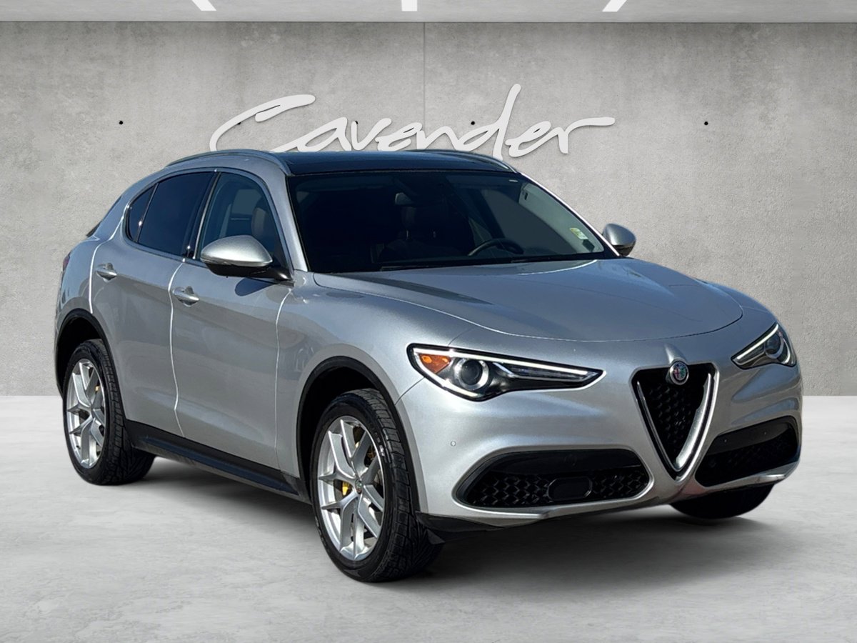 Used 2019 Alfa Romeo Stelvio image 2