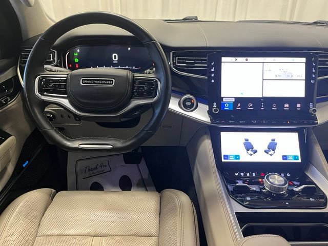 Used 2022 Jeep Grand Wagoneer Series II w/ Premium Group II AWD/4WD image 17