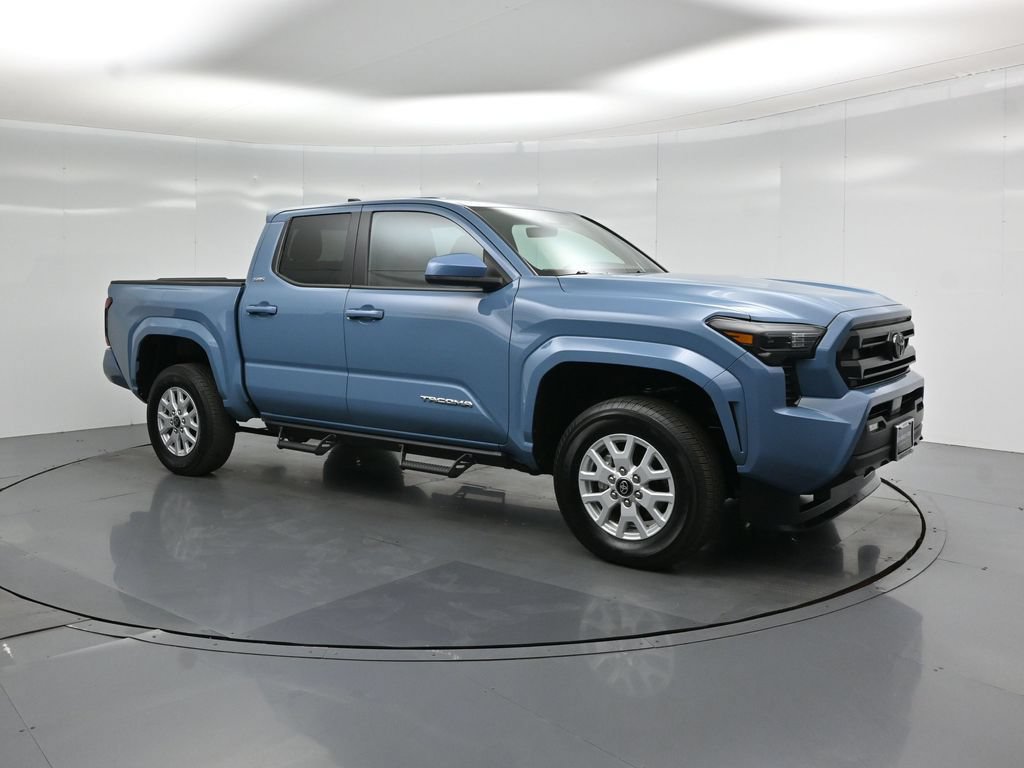 Used 2026 Toyota Tacoma SR5 AWD/4WD image 22