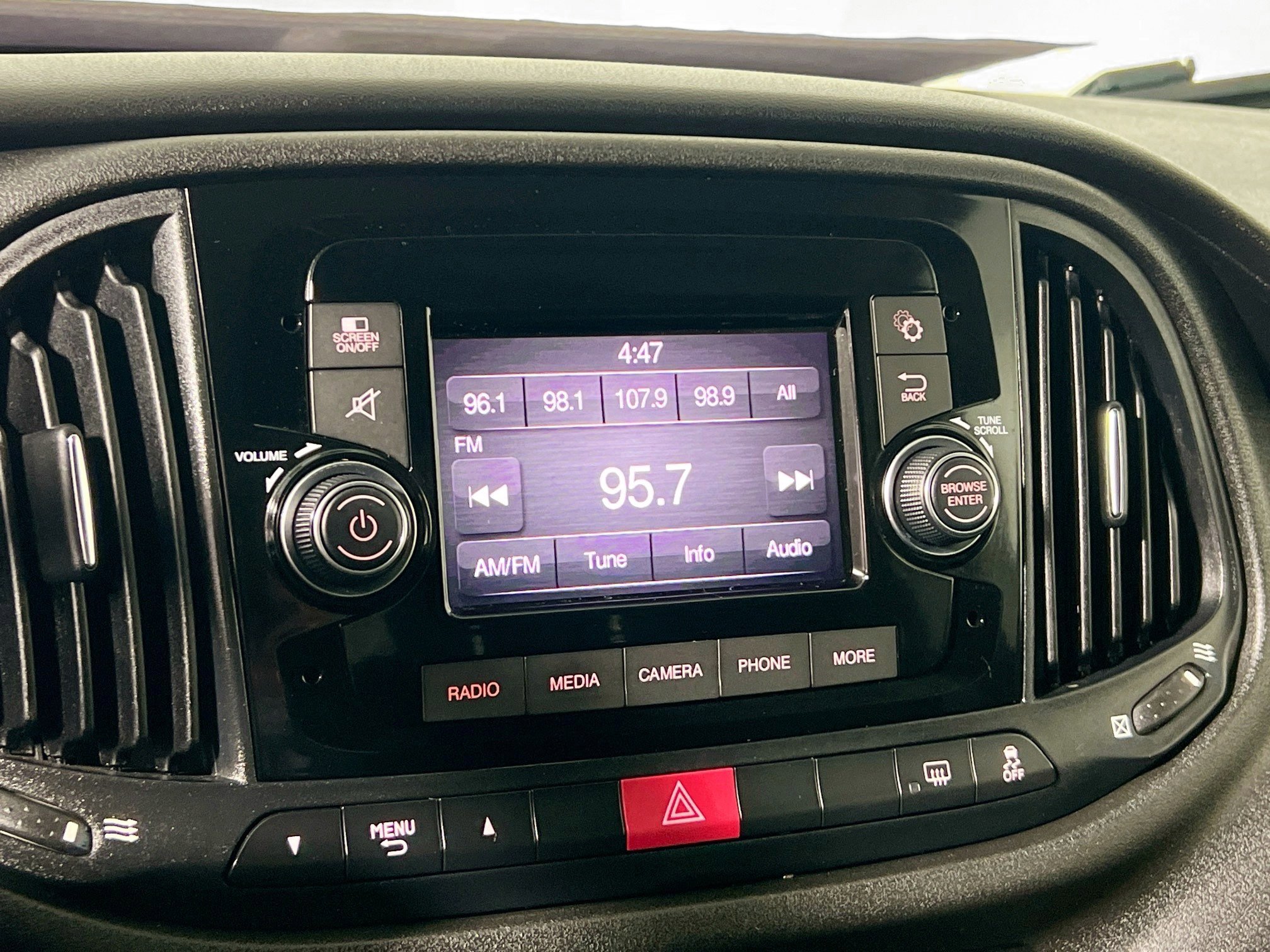 Used 2021 RAM ProMaster City Tradesman SLT w/ Window Group 04 image 27