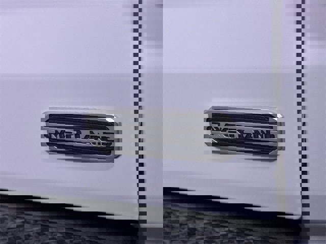 Used 2023 Jeep Gladiator Overland image 33