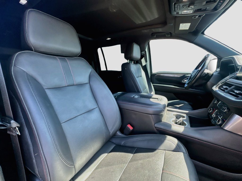 Used 2023 Chevrolet Suburban RST AWD/4WD image 31