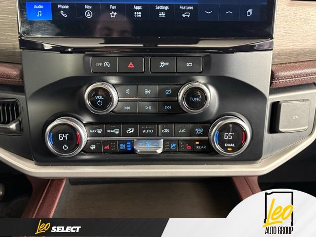 Used 2024 Ford Expedition Limited AWD/4WD image 17