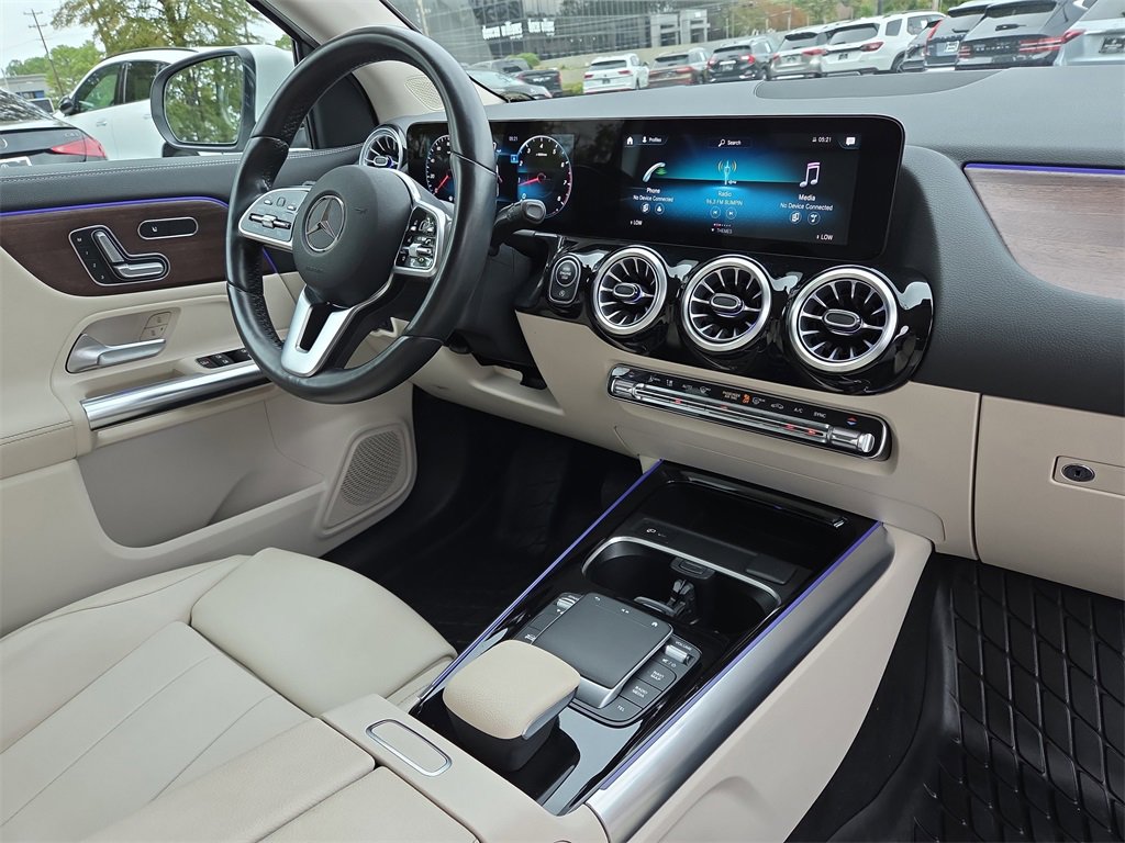 Certified 2022 Mercedes-Benz GLA 250 4MATIC image 18