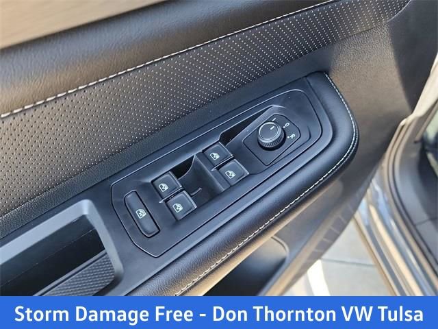 New 2026 Volkswagen Atlas Cross Sport SE image 12