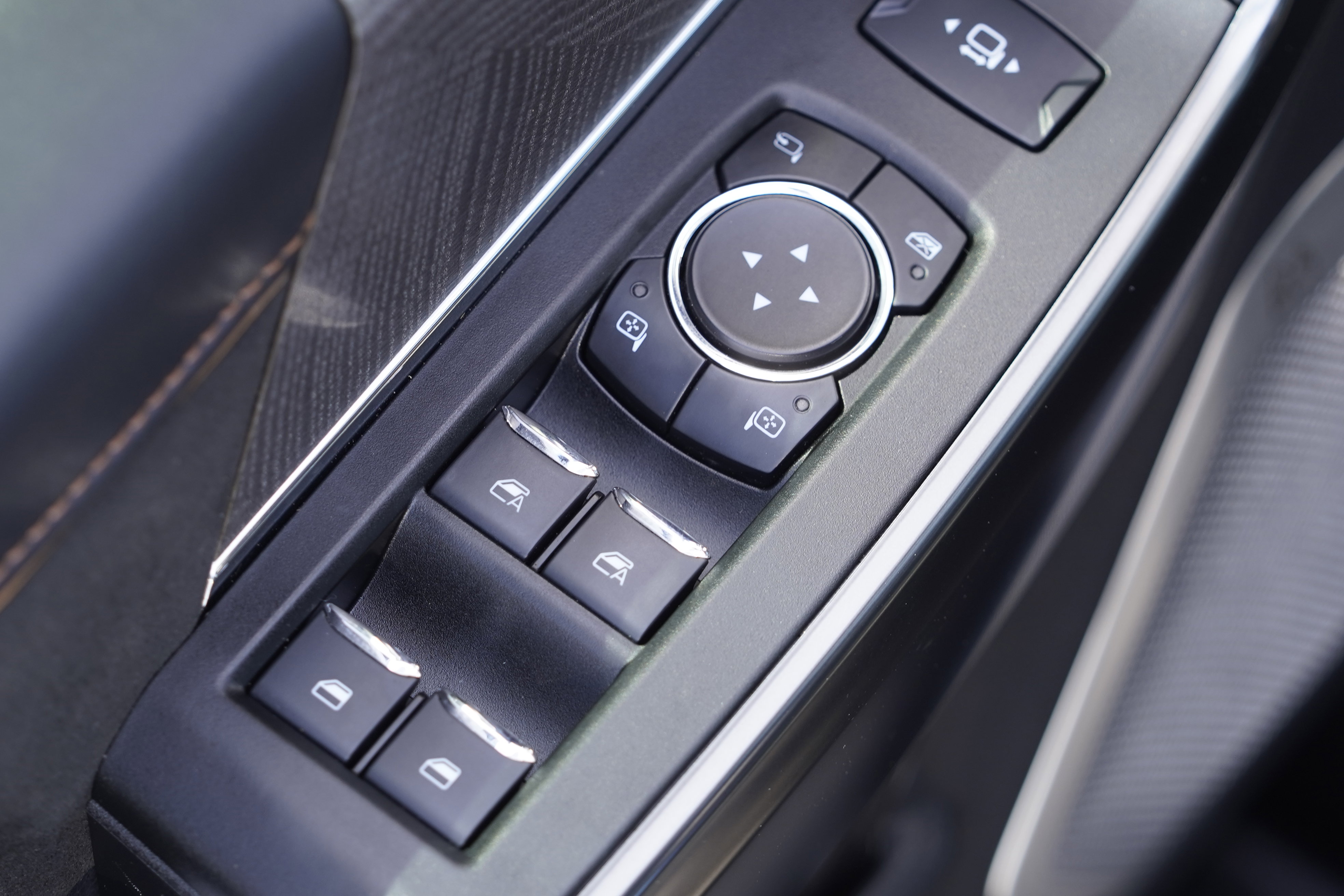 Used 2024 Ford F250 Platinum image 16