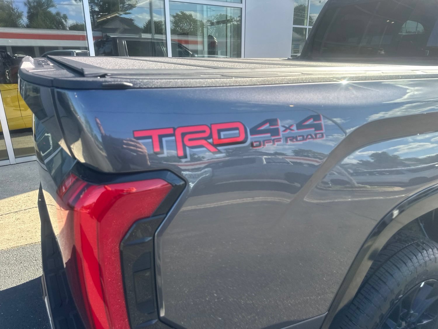 Used 2025 Toyota Tundra 1794 Edition w/ TRD Off-Road Package AWD/4WD image 23