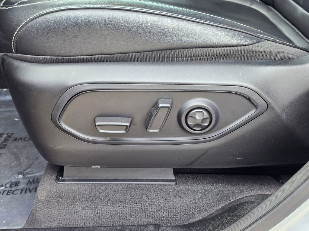 Used 2021 Jeep Grand Cherokee L Limited w/ Trailer Tow Group (B) image 25