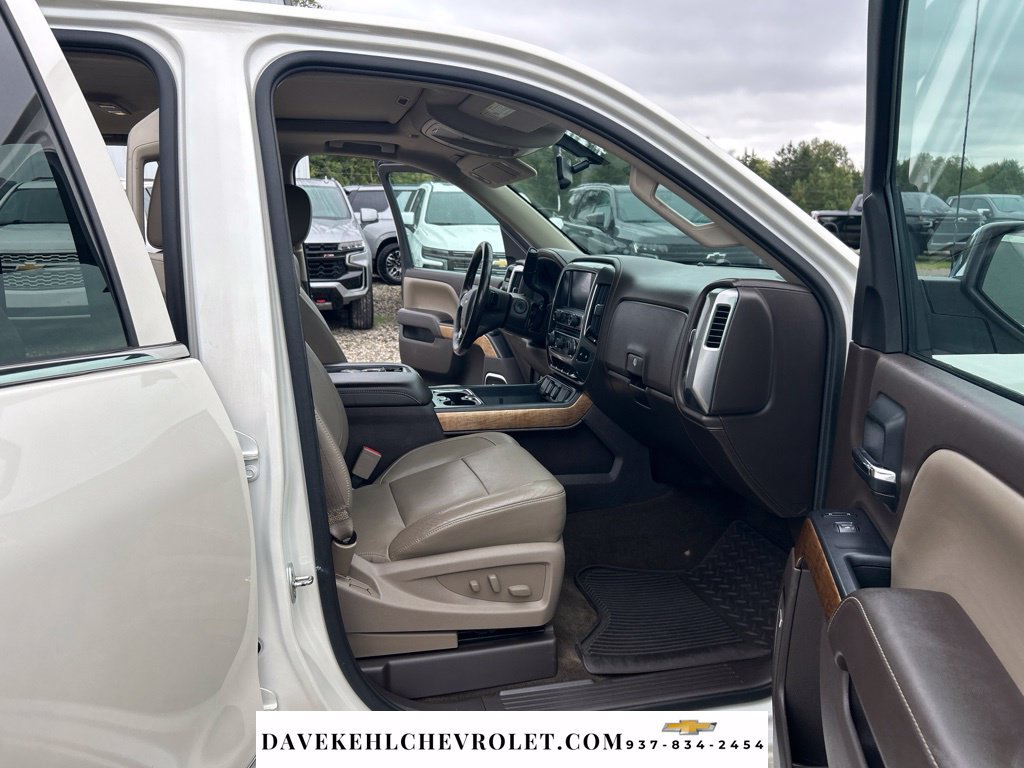 Used 2015 Chevrolet Silverado 1500 LTZ w/ LTZ Plus Package AWD/4WD image 20