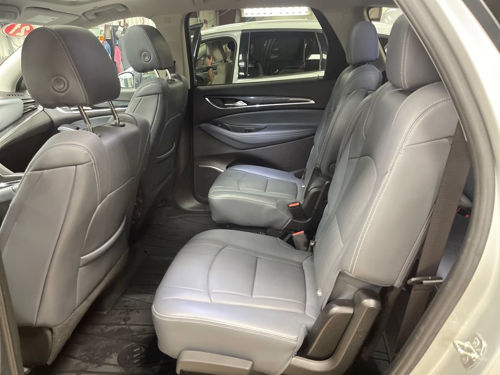 Used 2021 Buick Enclave Premium w/ Sun and Sites Package AWD/4WD image 27