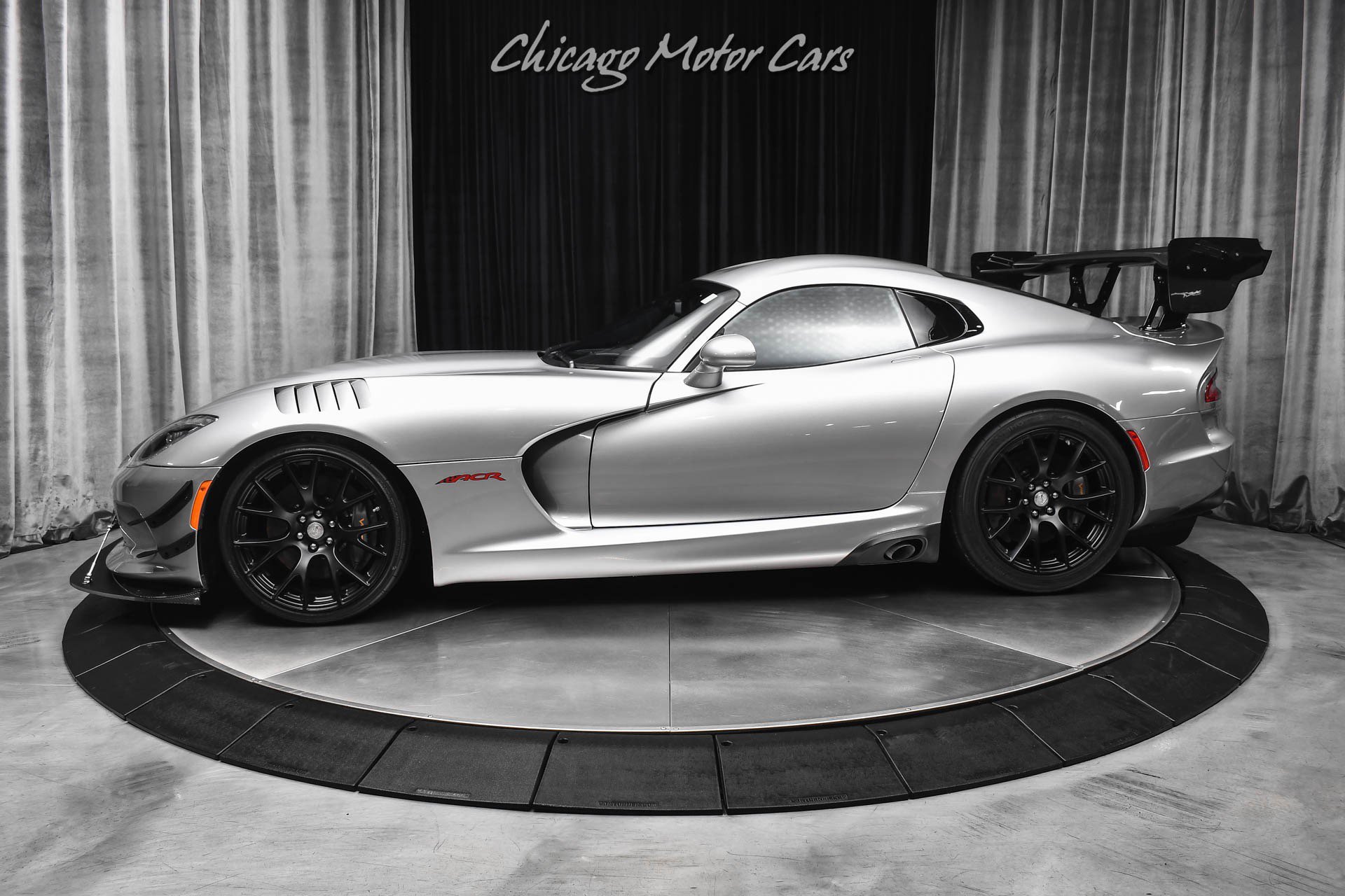Used 2017 Dodge Viper GTC w/ ACR Package RWD image 1