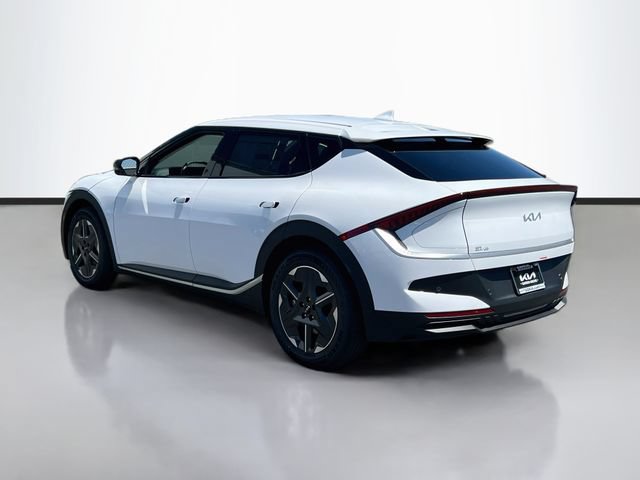 New 2026 Kia EV6 Light RWD image 5