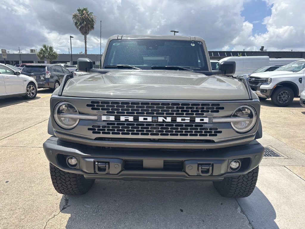 New 2026 Ford Bronco Badlands AWD/4WD image 2