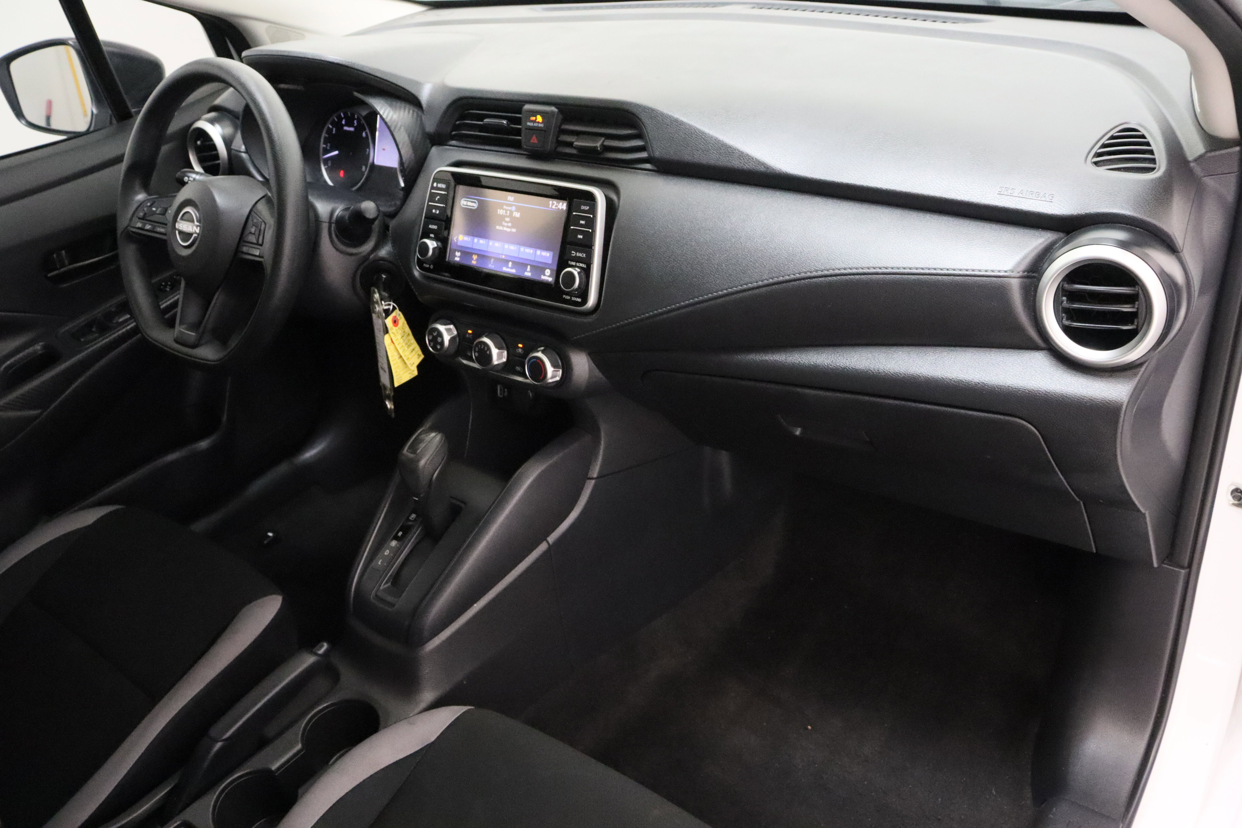 Used 2025 Nissan Versa S w/ Trunk Package FWD image 32
