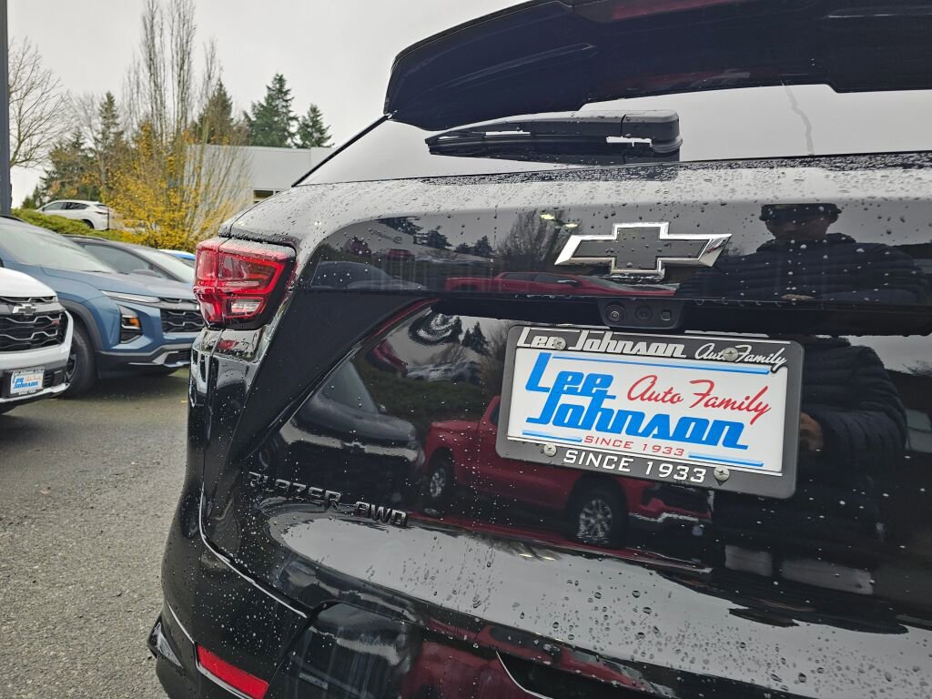 New 2025 Chevrolet Blazer RS w/ Driver Confidence II Package image 15