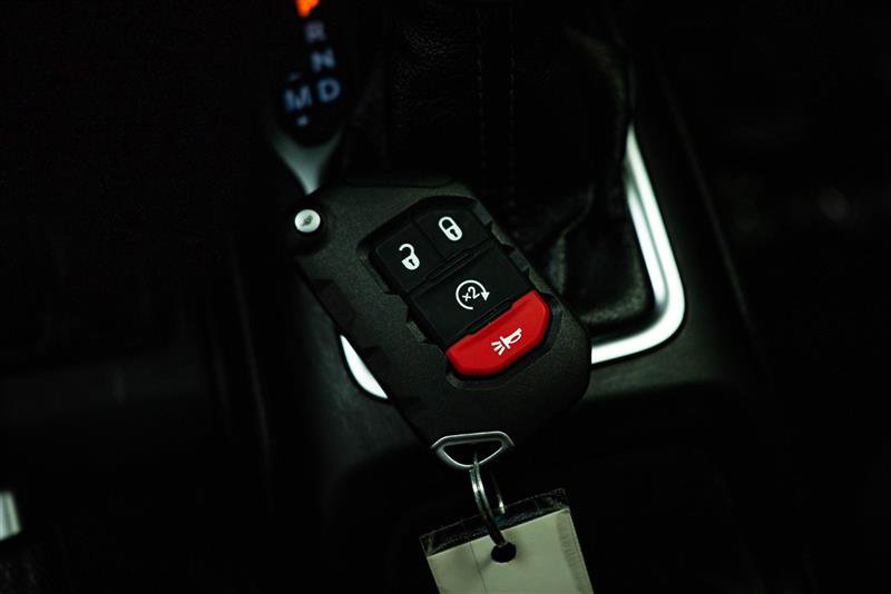 Used 2024 Jeep Wrangler Rubicon image 20