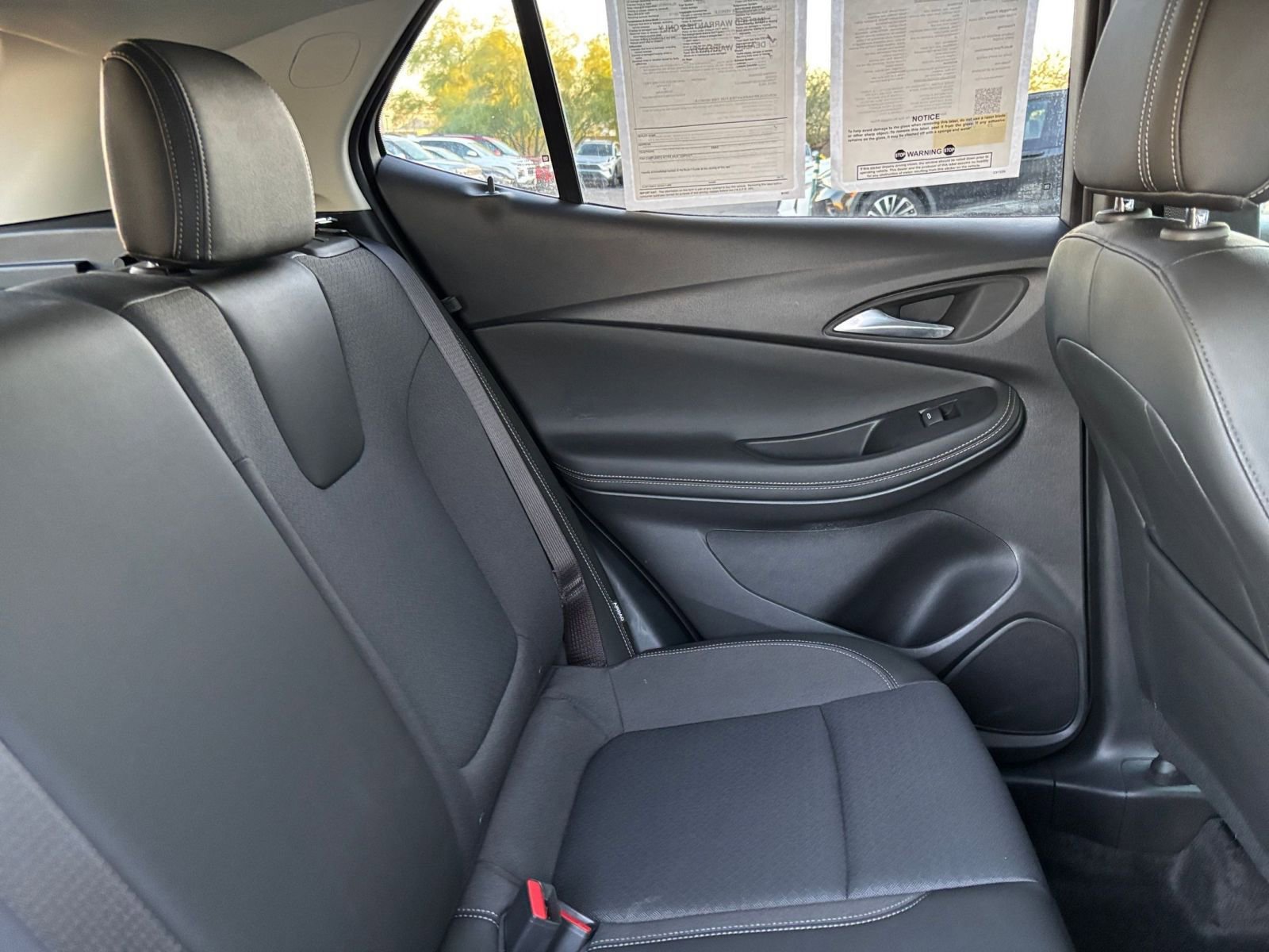 Used 2025 Buick Encore GX Preferred image 35