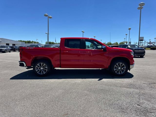 Used 2024 Chevrolet Silverado 1500 LT AWD/4WD image 3