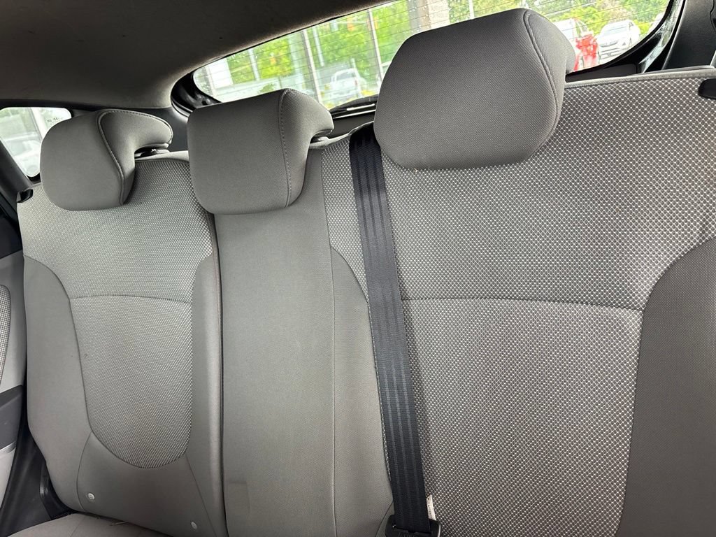 Used 2014 Hyundai Accent GS FWD image 13