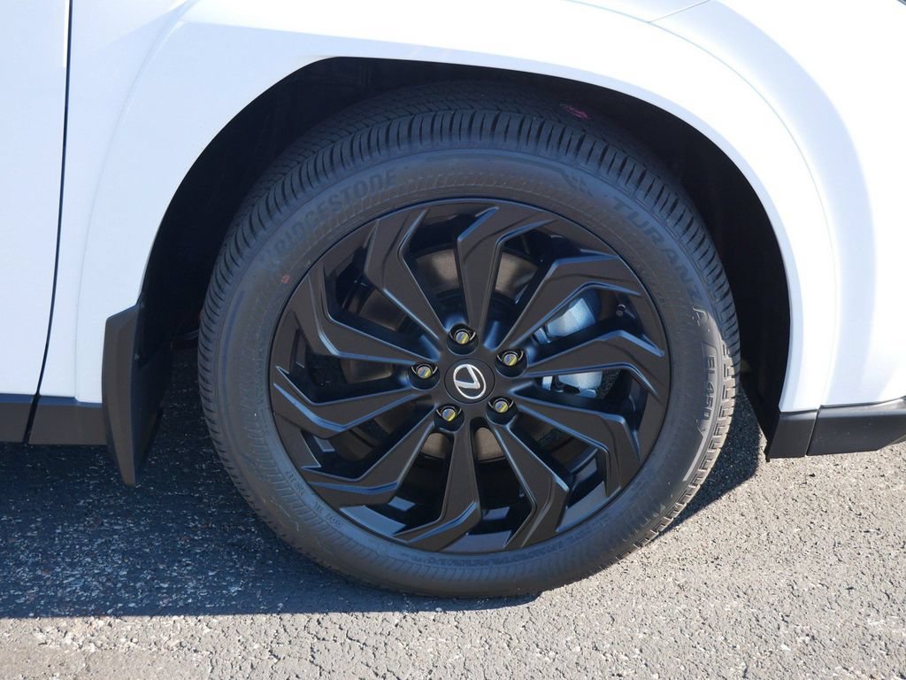 New 2026 Lexus UX 300h AWD image 8
