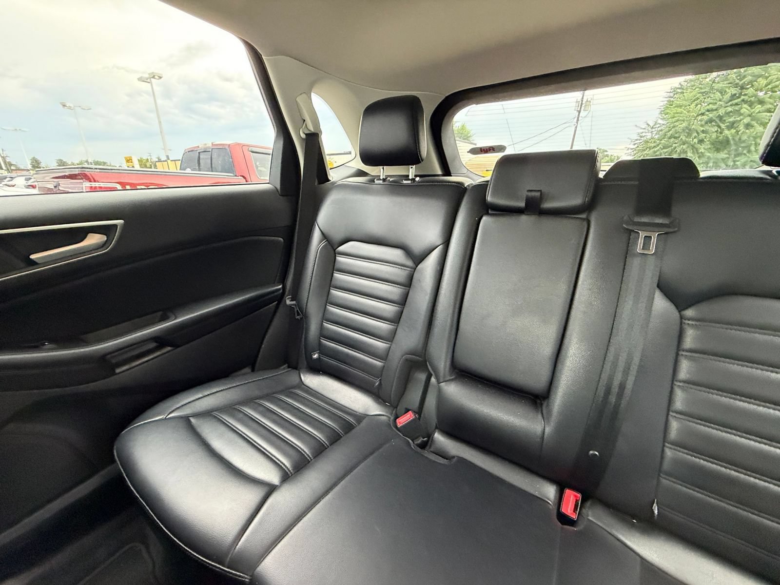 Used 2024 Ford Edge SEL AWD/4WD image 38