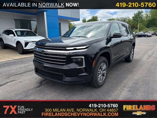 New 2025 Chevrolet Traverse LT w/ Driver Confidence Package