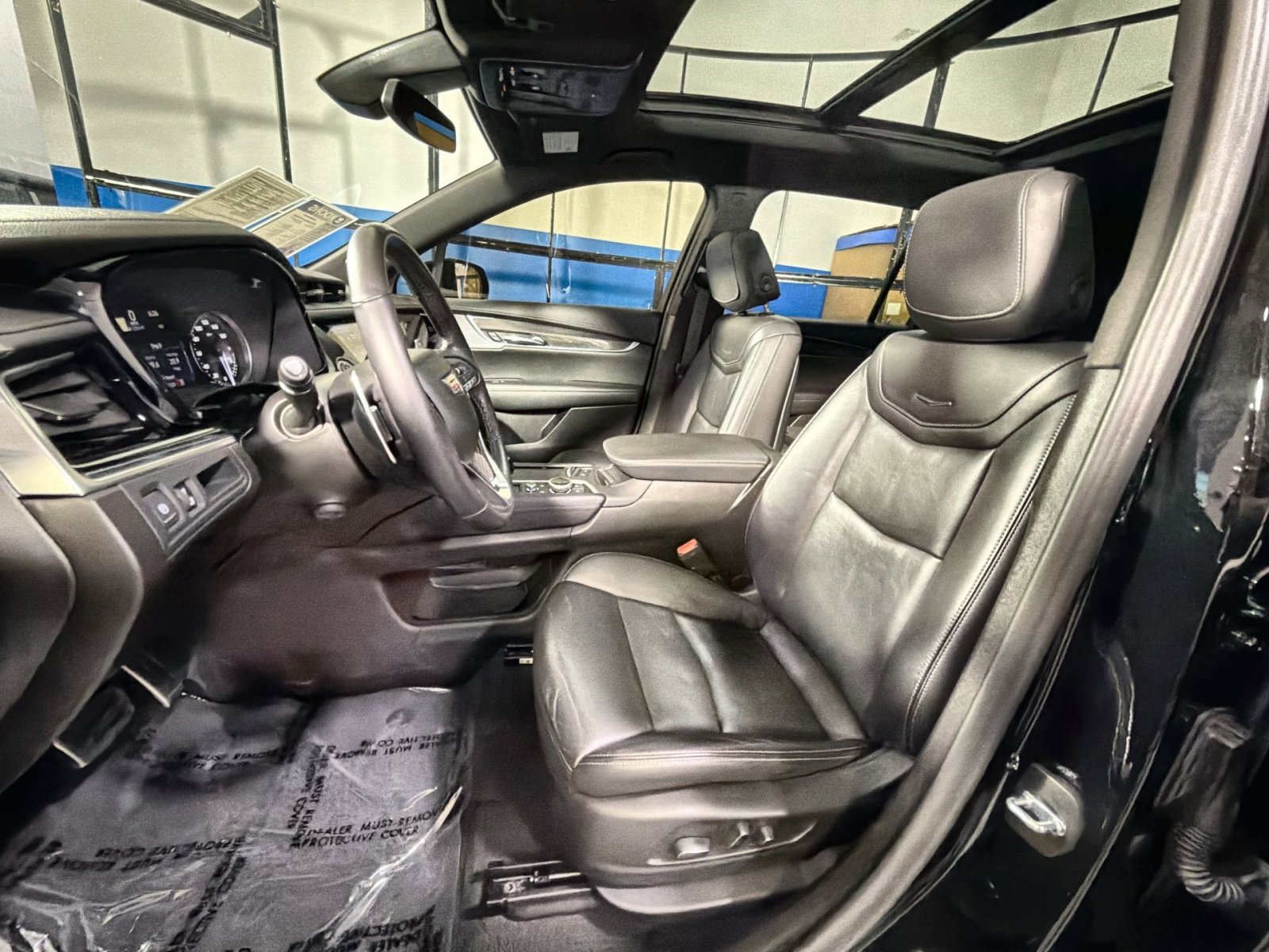 Used 2023 Cadillac XT6 Sport image 27