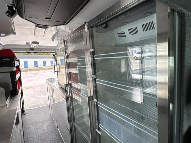 Used 2019 RAM ProMaster 3500 w/ Interior Convenience Group image 22