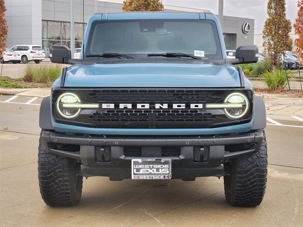 Used 2023 Ford Bronco Wildtrak image 2