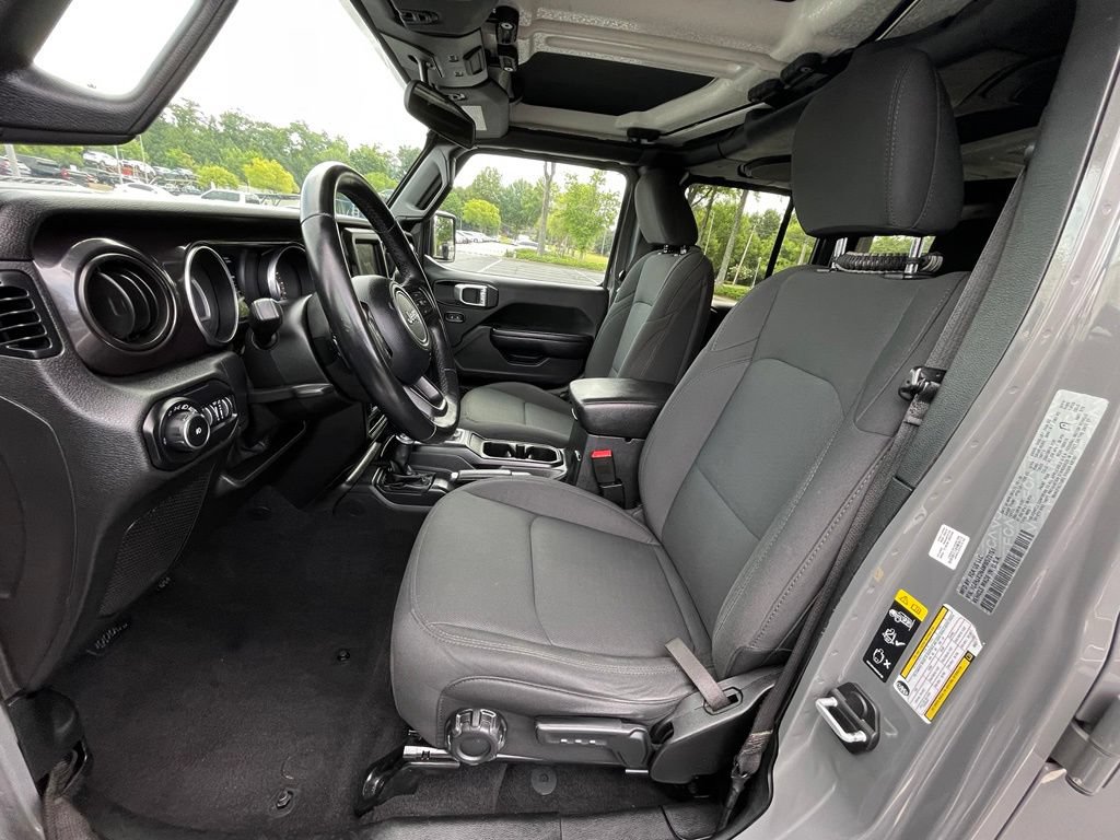 Used 2021 Jeep Wrangler Unlimited Sport AWD/4WD image 26