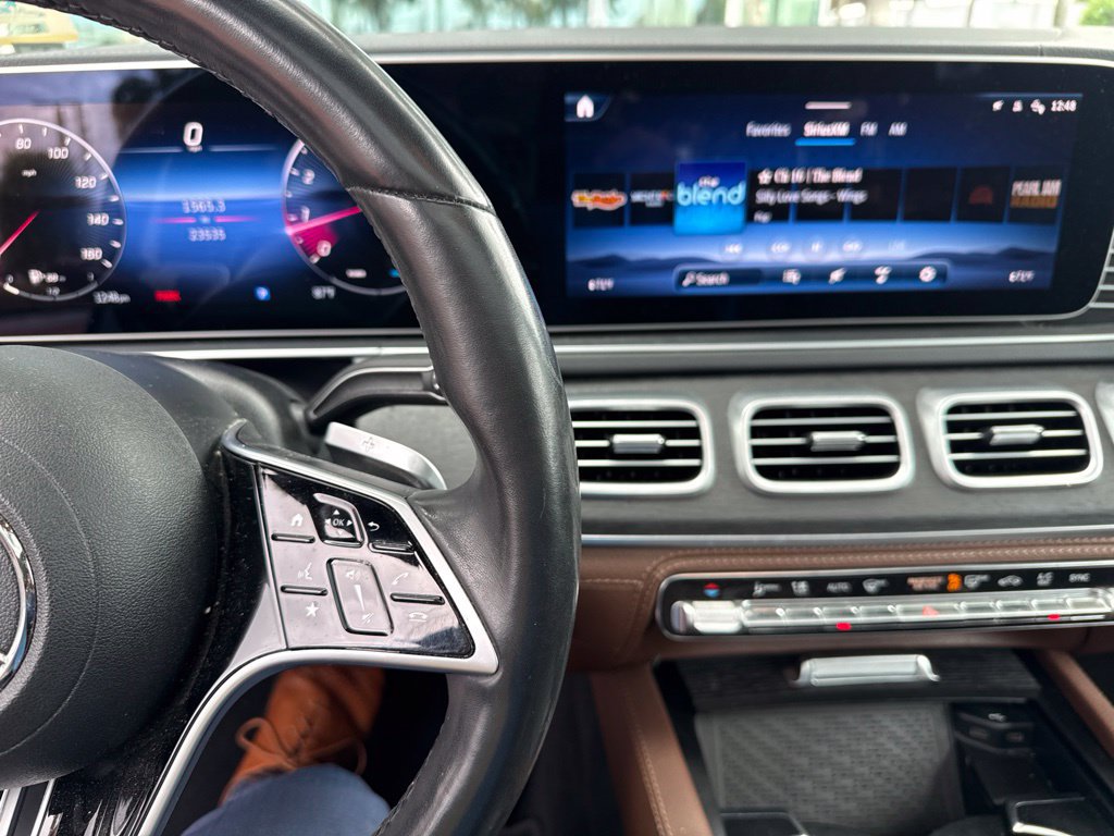 Used 2024 Mercedes-Benz GLE 350 4MATIC image 4