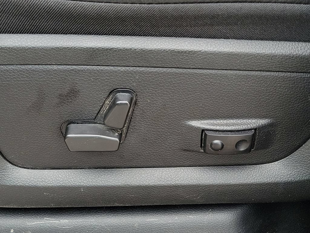 Used 2021 RAM 3500 Laramie AWD/4WD image 24