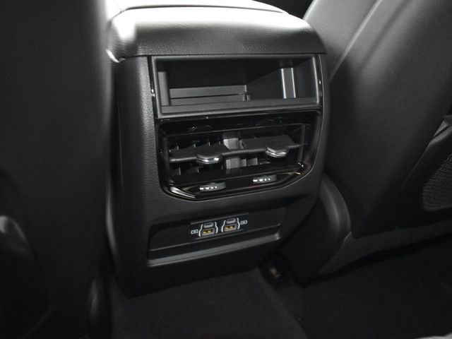 New 2025 Jeep Grand Cherokee Laredo w/ MOPAR Finishing Package image 32