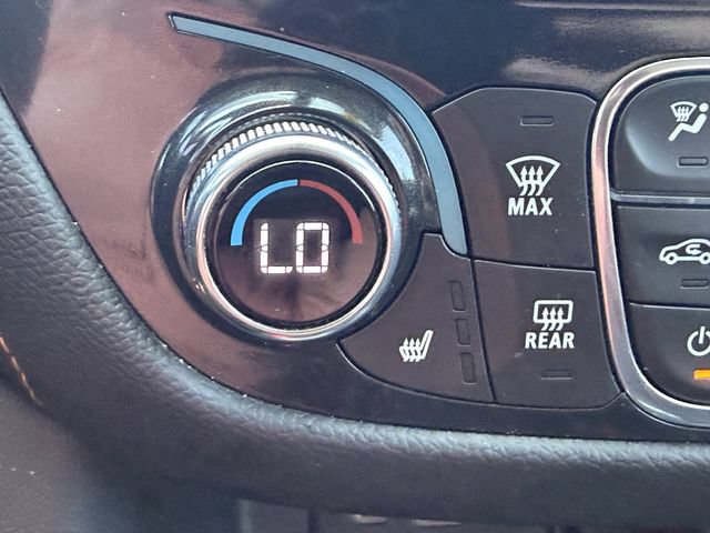 Used 2022 Chevrolet Equinox Premier FWD image 26