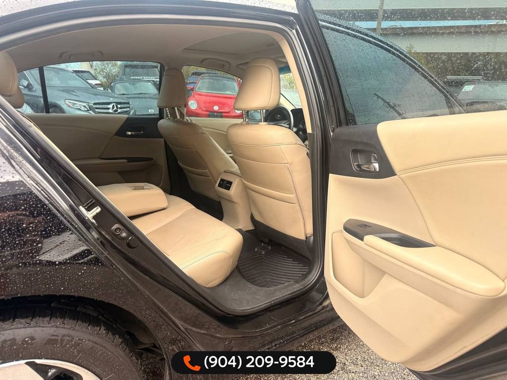 Used 2016 Honda Accord EX-L image 25