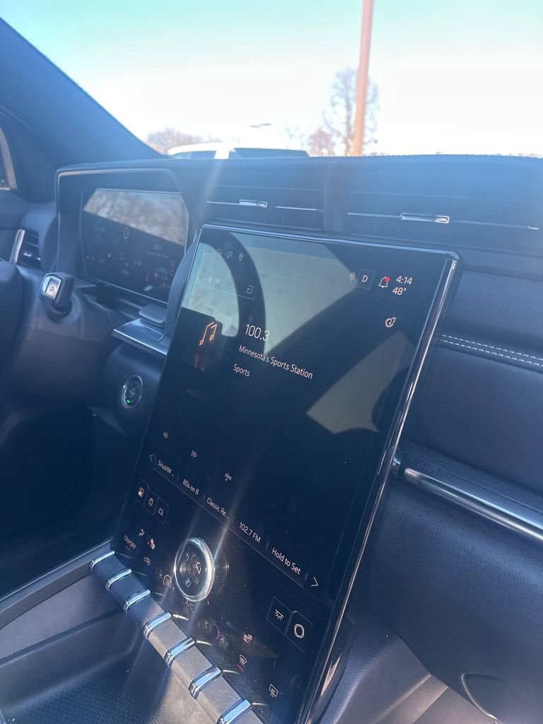 Used 2025 GMC Terrain Elevation image 7