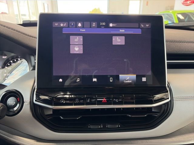 Used 2024 Jeep Compass Limited image 24