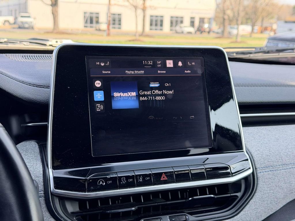 Used 2022 Jeep Compass Latitude w/ Convenience Group image 3