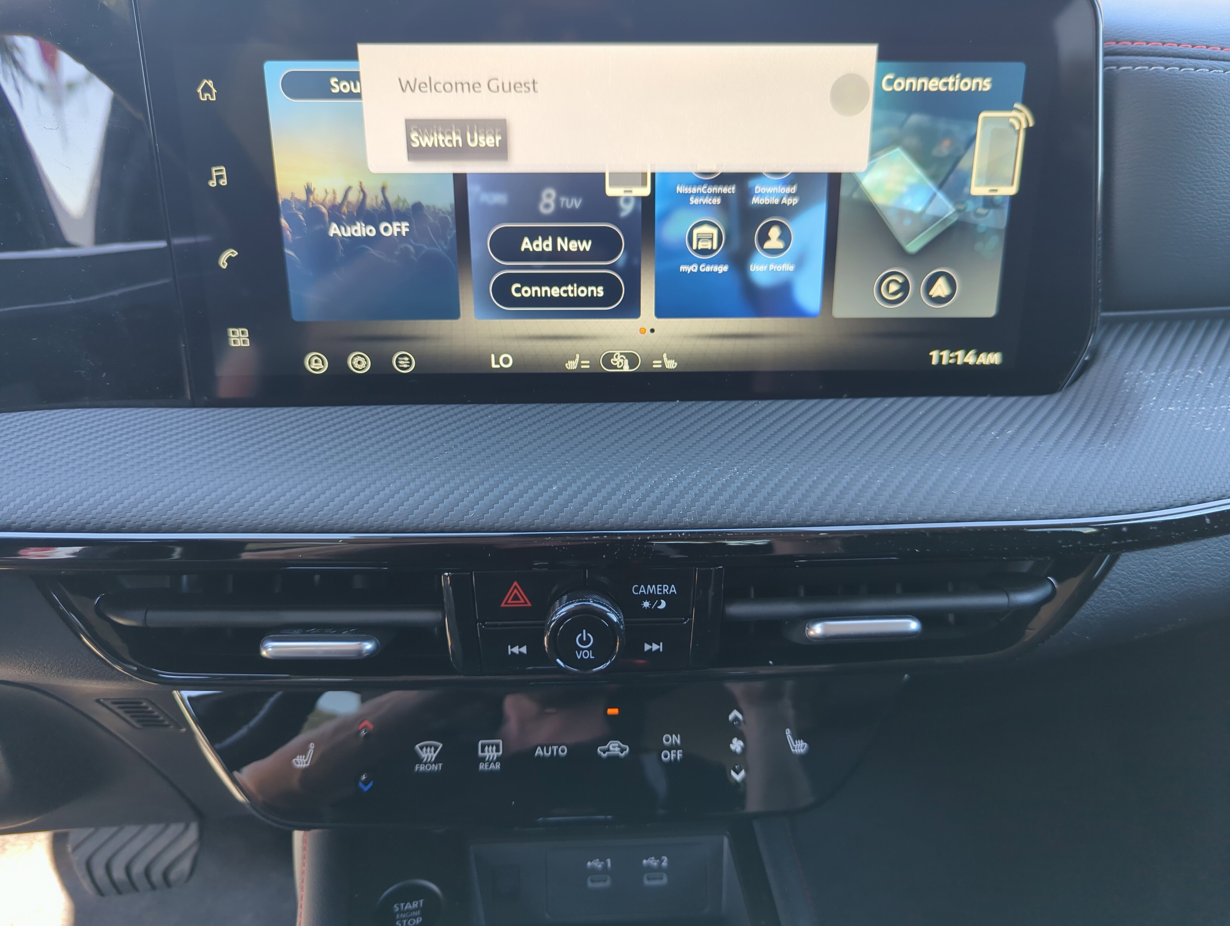 New 2026 Nissan Kicks SR w/ Cold Weather Package FWD image 16