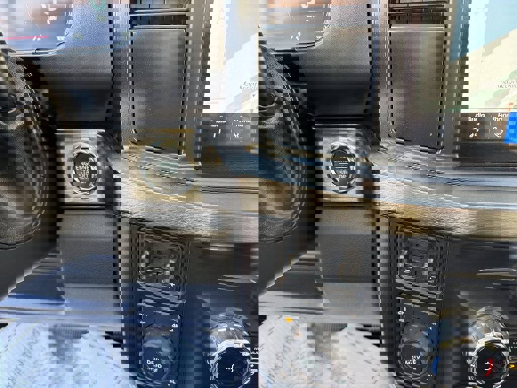 Used 2024 Ford F250 Lariat image 22