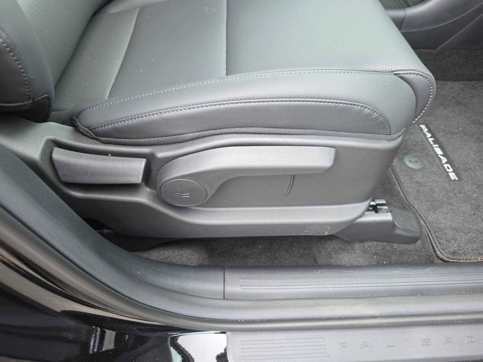 Certified 2026 Hyundai Palisade SEL FWD image 68